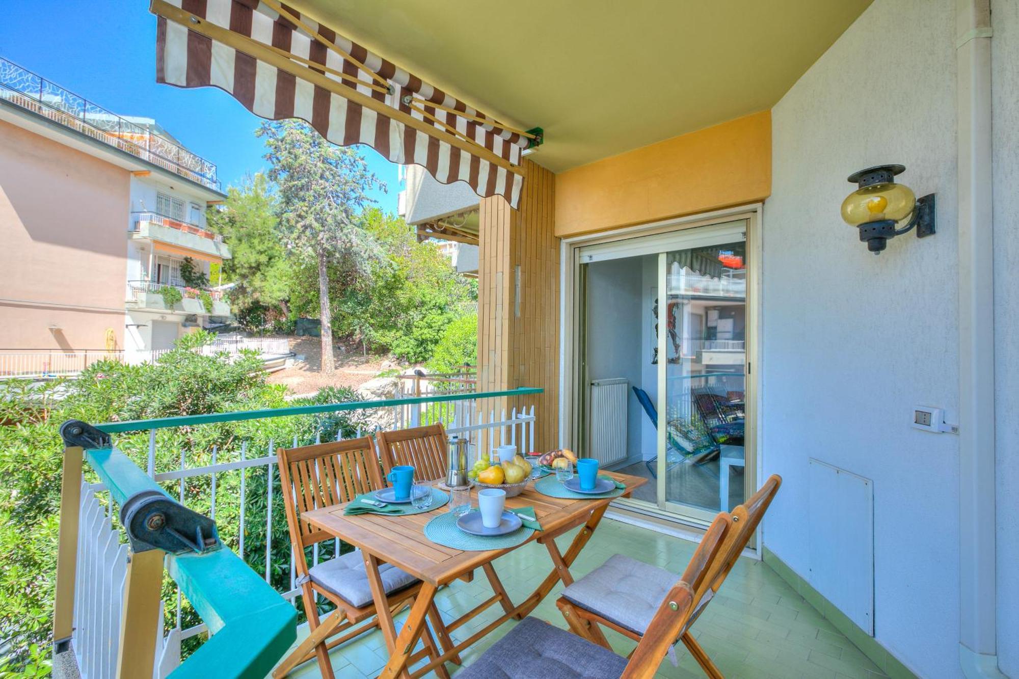 Casa Emma With Sea Glimpse - Happy Rentals ซานเรโม ภายนอก รูปภาพ